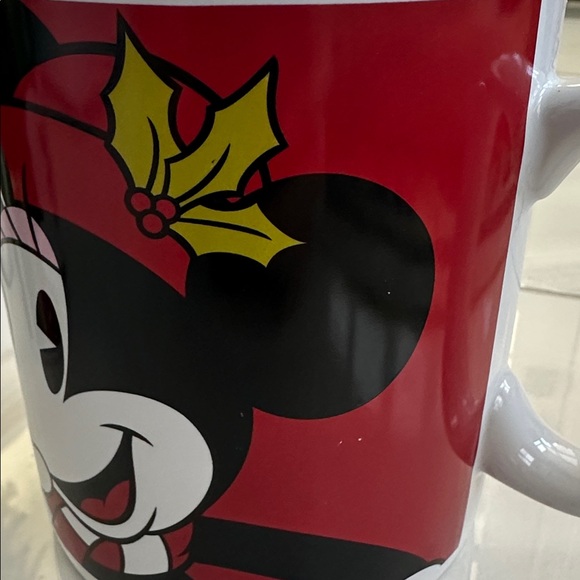 Disney Mickey & Minnie Mouse Christmas Coffee/Soup Mugs Set of 2 - Picture 9 of 10